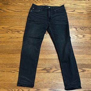 American Eagle 33x32 Athletic Fit Black Wash Jeans